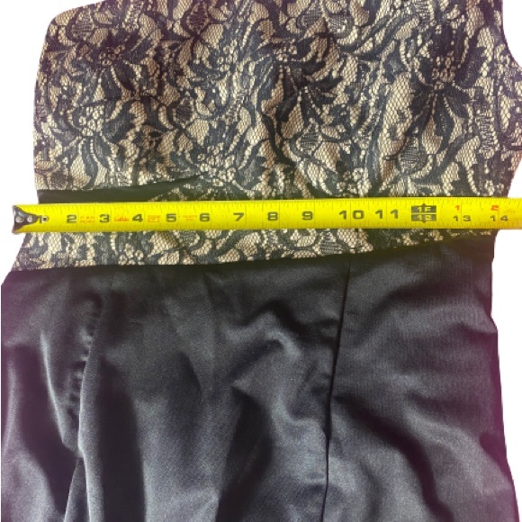 Nikibiki Pre-loved dress - Picture 3 of 3